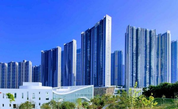 智能建造，建筑业转型，效率，成本，安全性