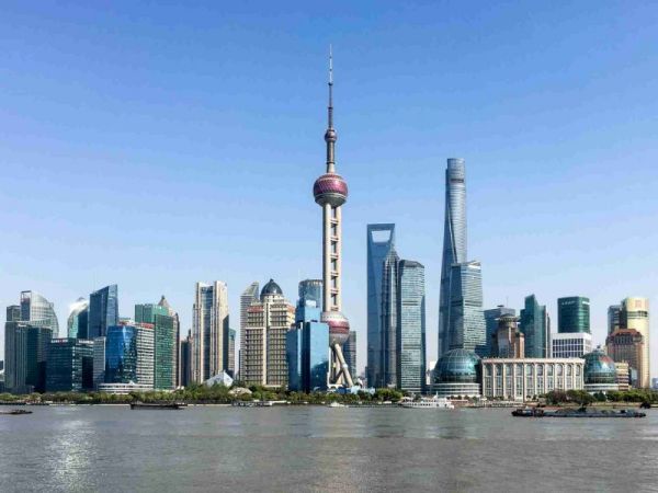 楼宇自控系统，物联网技术，智能化管理，能源消耗，安全监控